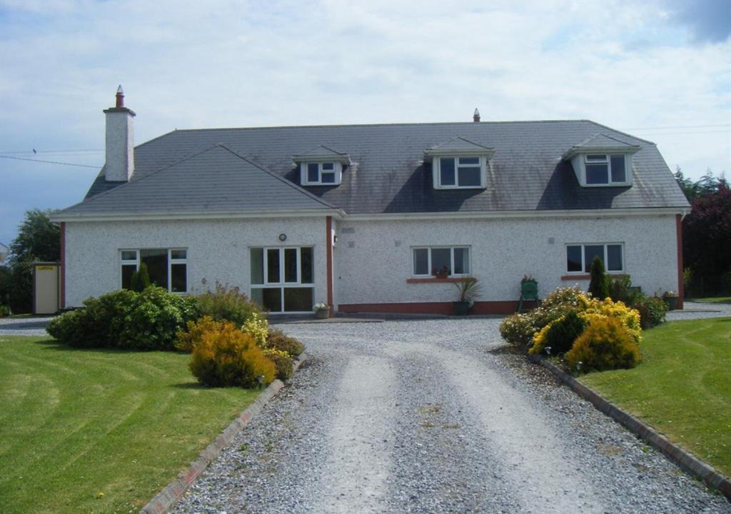 Photo of Others in Banagher