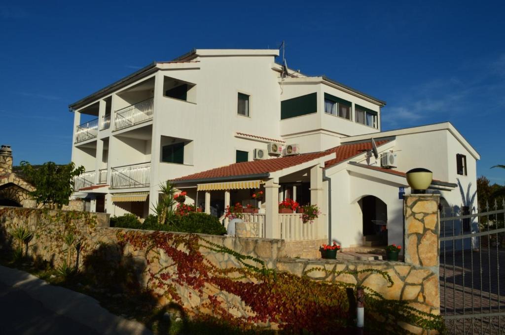 Photo of Others in Vinisce