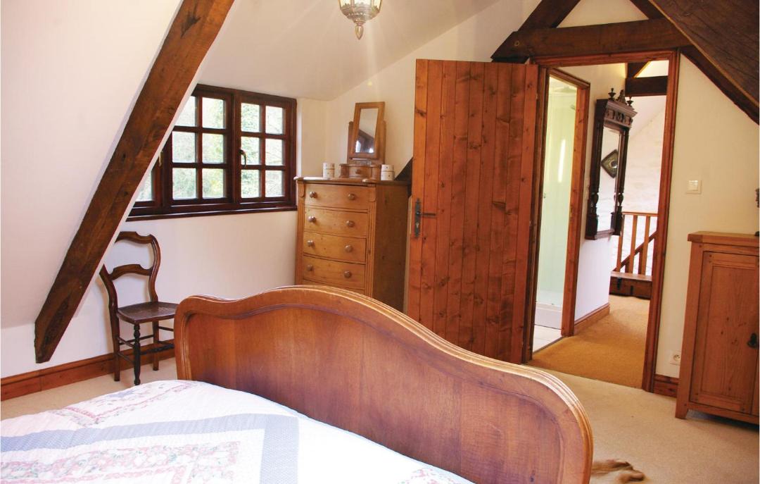 Photo of Bedroom in Guern