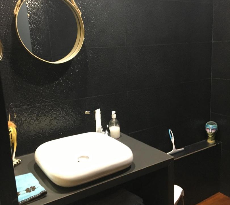 Photo of Bathroom in Dinan