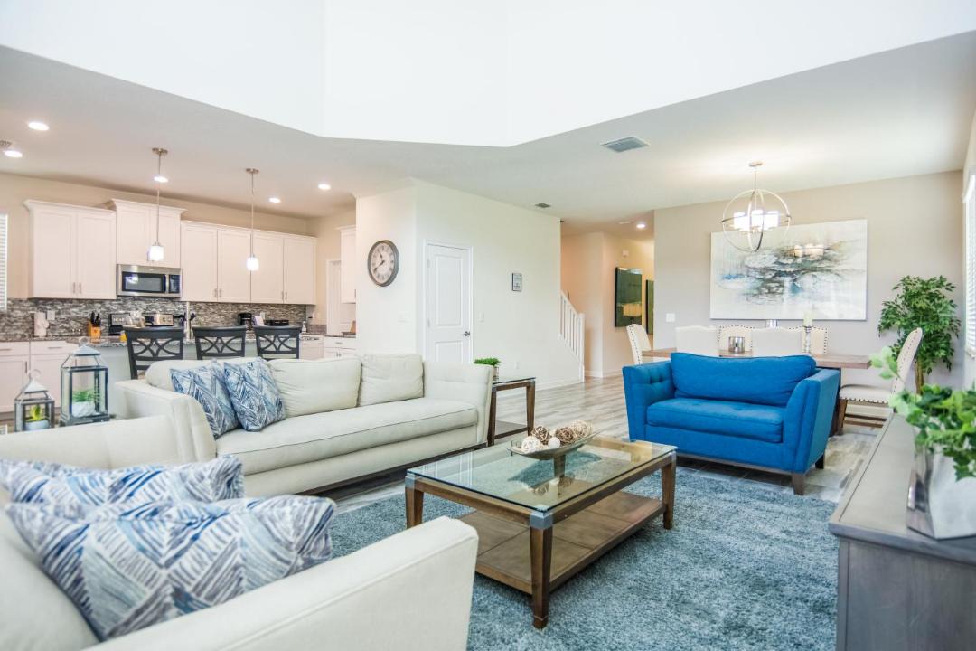 Photo of Livingroom in Davenport