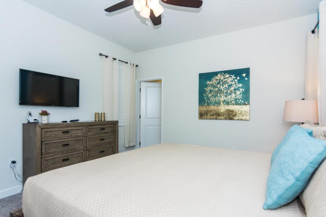Photo of Bedroom in Davenport