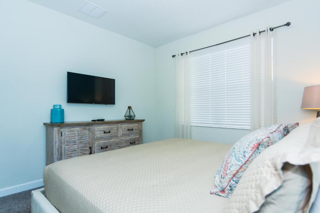 Photo of Bedroom in Davenport