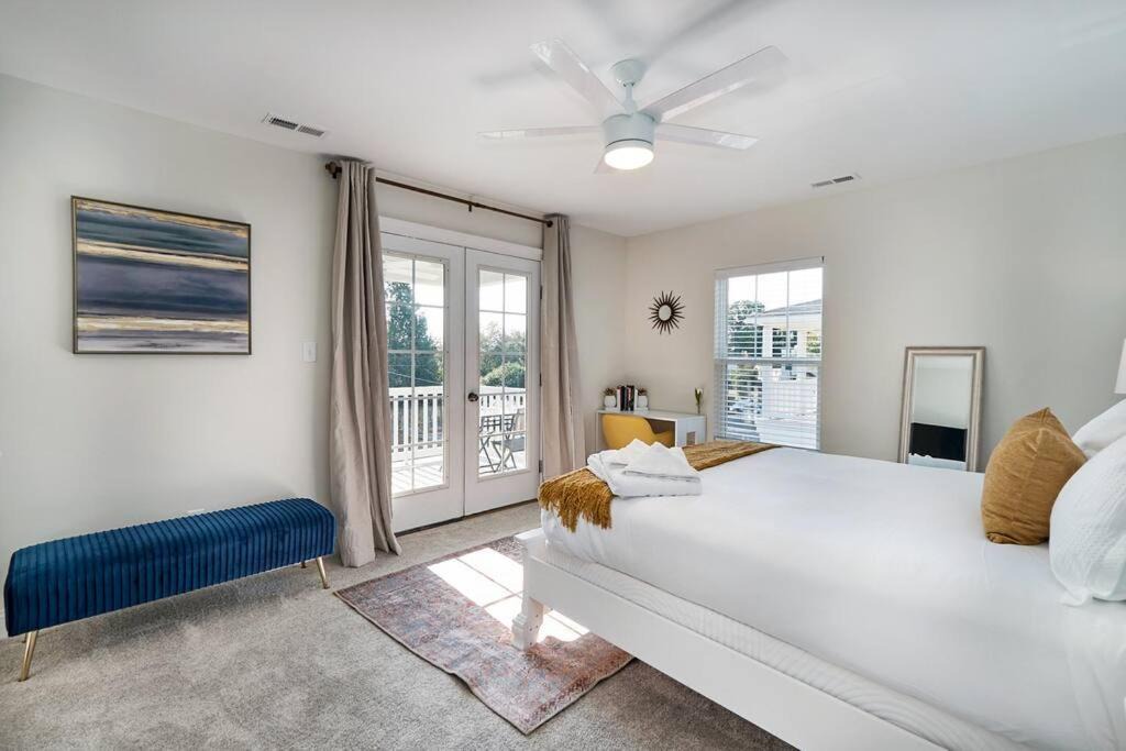 Photo of Bedroom in Buckroe Beach