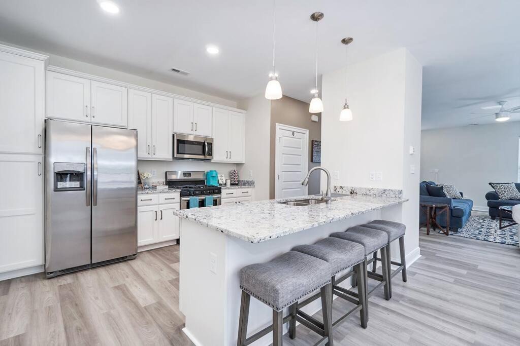 Photo of Kitchen in Buckroe Beach