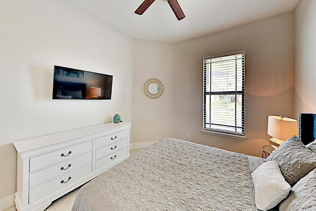 Photo of Bedroom in Pelican