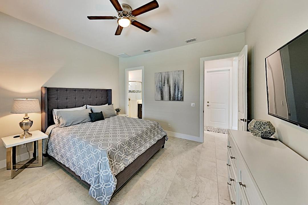 Photo of Bedroom in Pelican