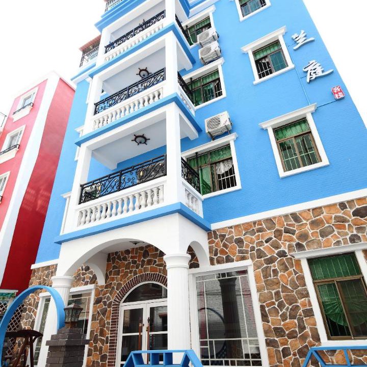 Photo of Buildings in Dapeng