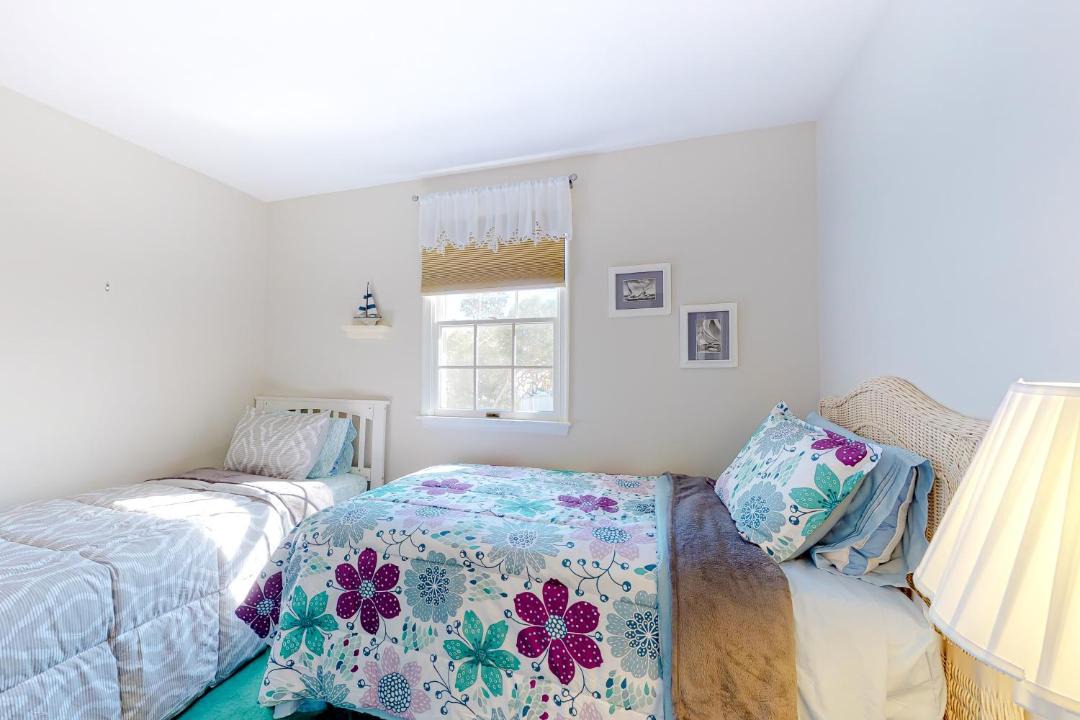 Photo of Bedroom in Caine Woods