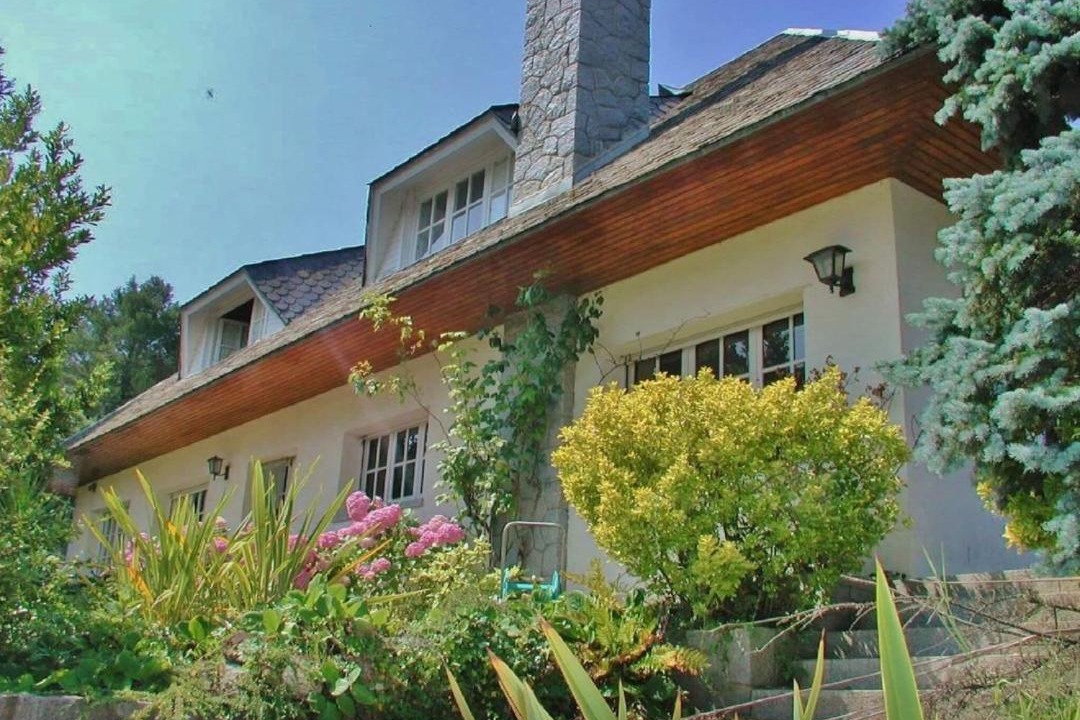 Photo of Buildings in Orrius