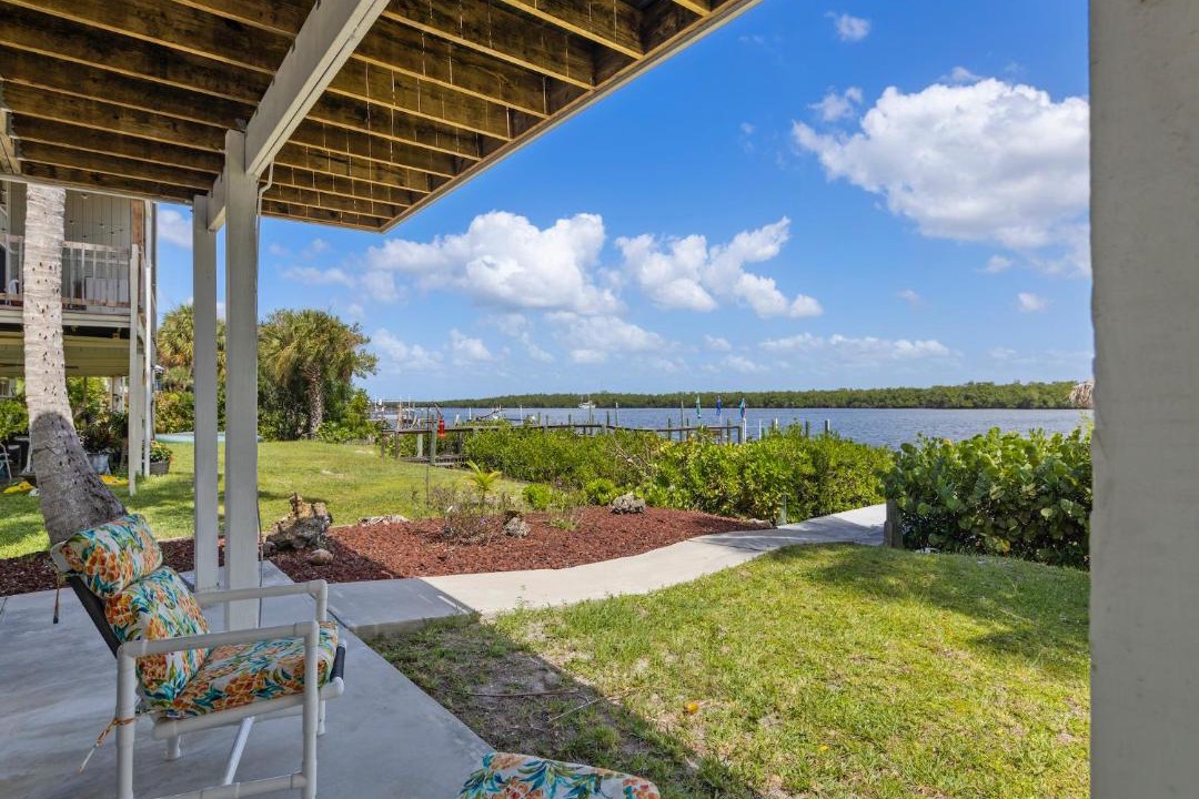 Photo of Patio Balcony in Mid Island