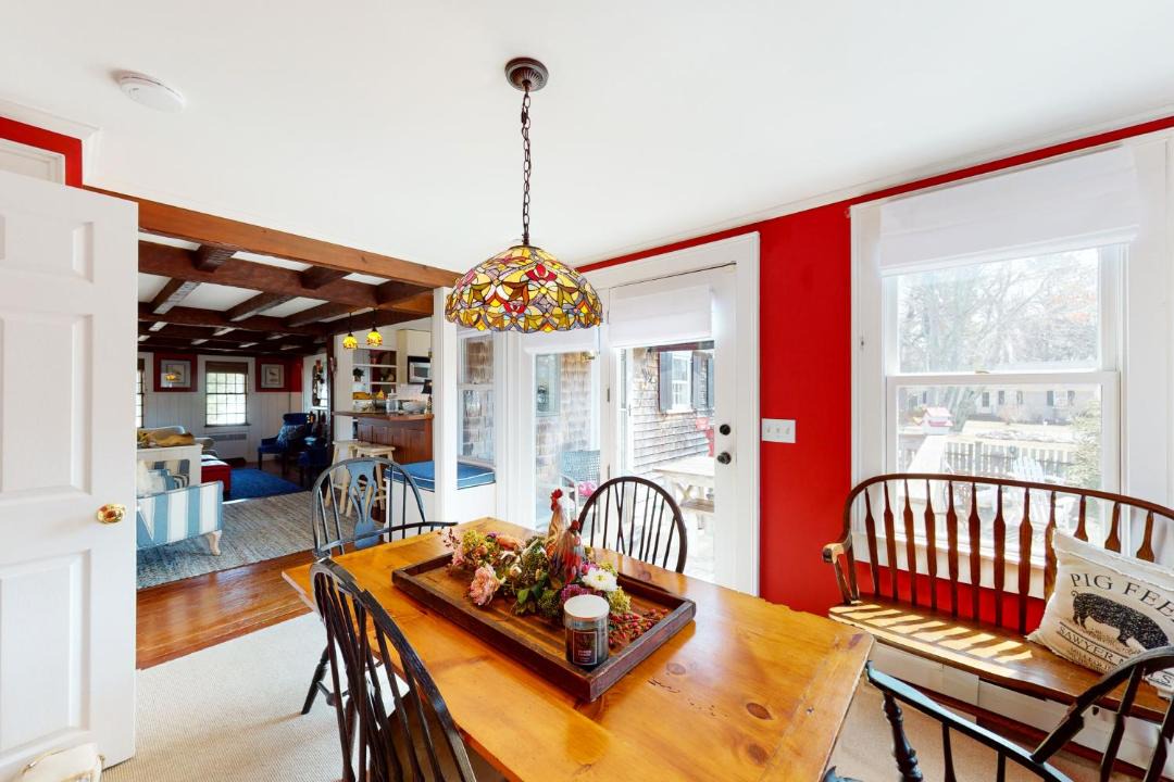 Photo of Livingroom in Hyannis