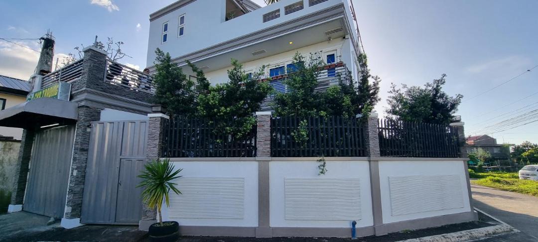 Photo of Buildings in Naga