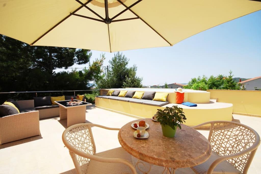Photo of Patio Balcony in Rudine