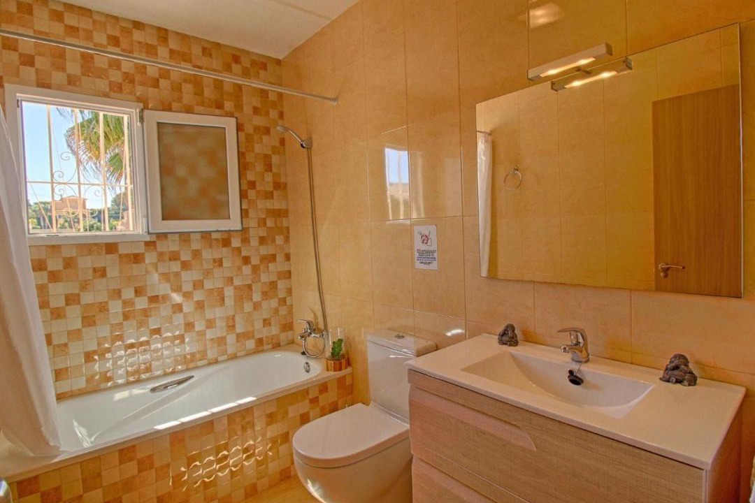 Photo of Bathroom in Casas de Torrat