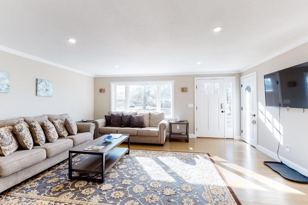 Photo of Livingroom in Hyannis