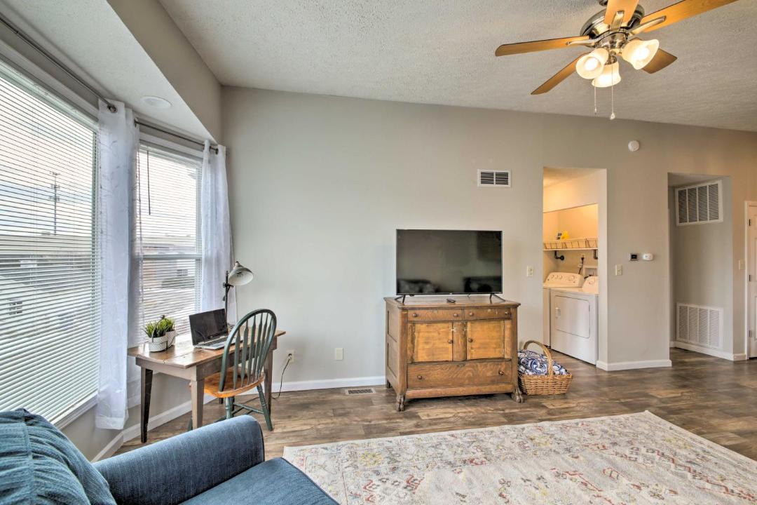Photo of Livingroom in Noblesville