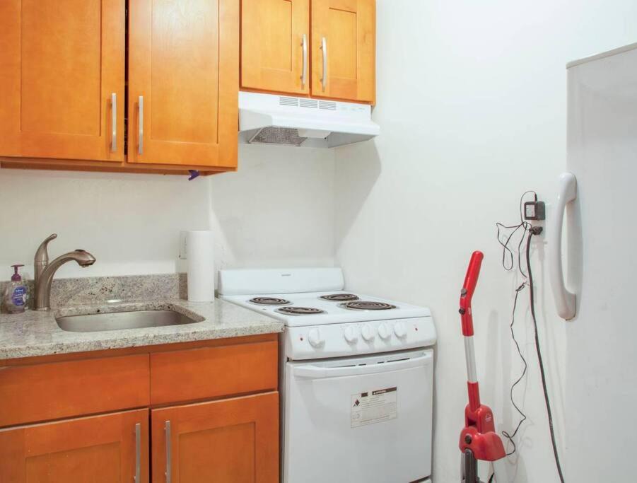 Photo of Kitchen in Theatre District