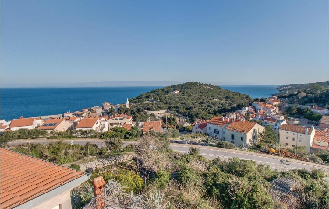 Photo of Outdoor in Cove Murtar