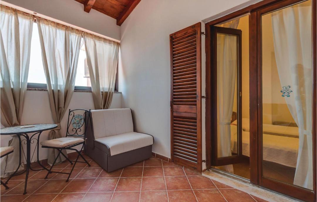 Photo of Livingroom in Cove Murtar