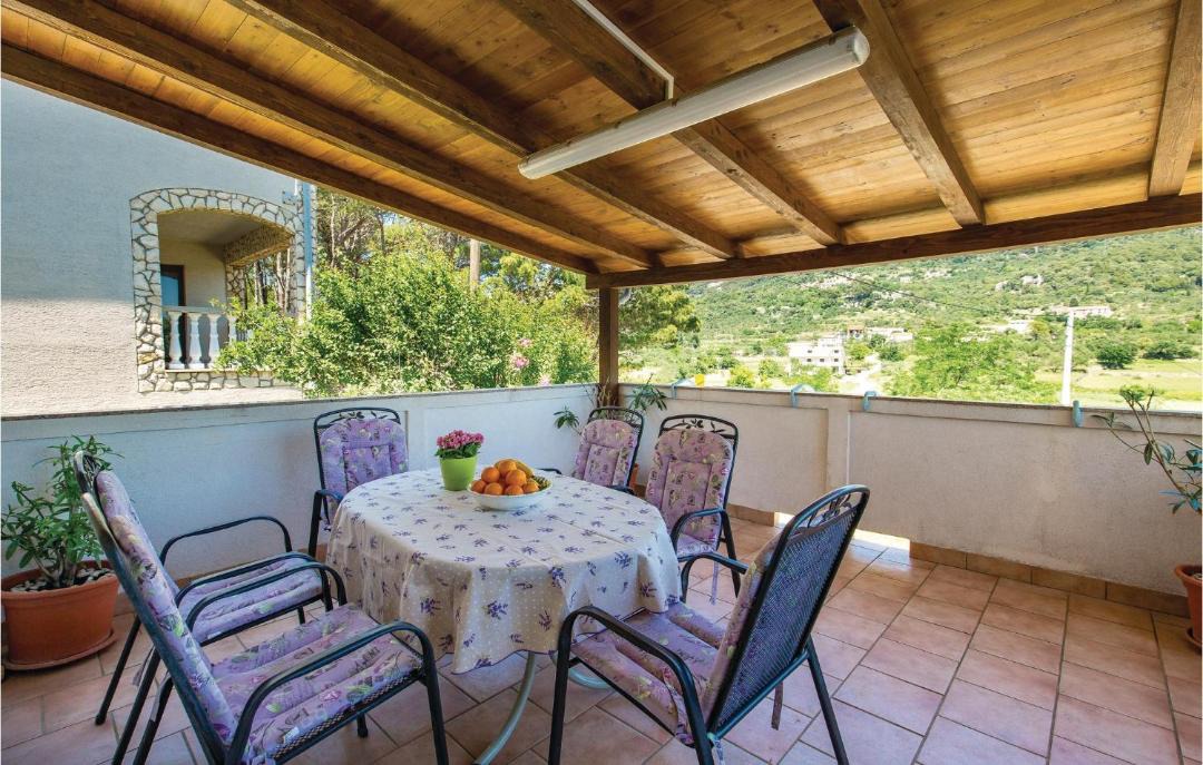 Photo of Patio Balcony in Rab