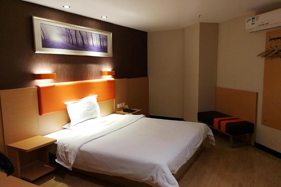 Photo of Bedroom in Huli