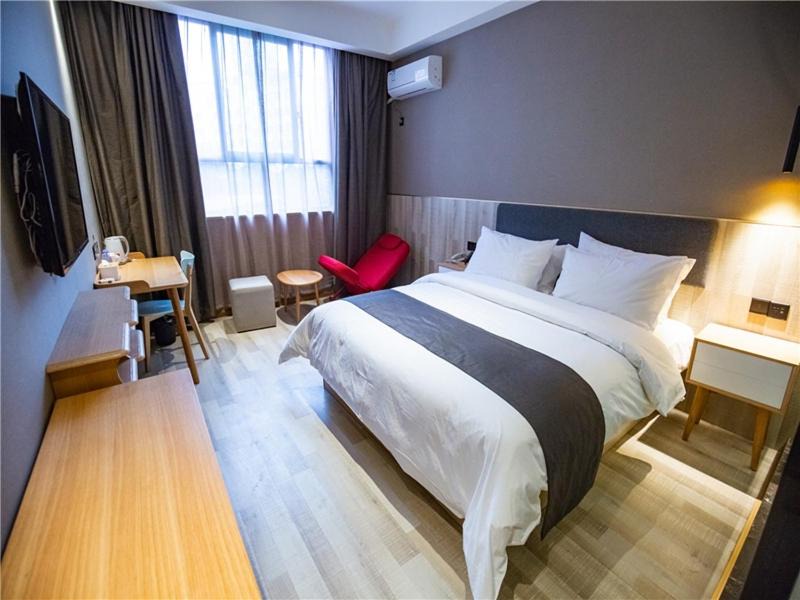 Photo of Bedroom in Bazhong