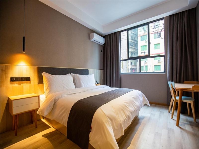 Photo of Bedroom in Bazhong