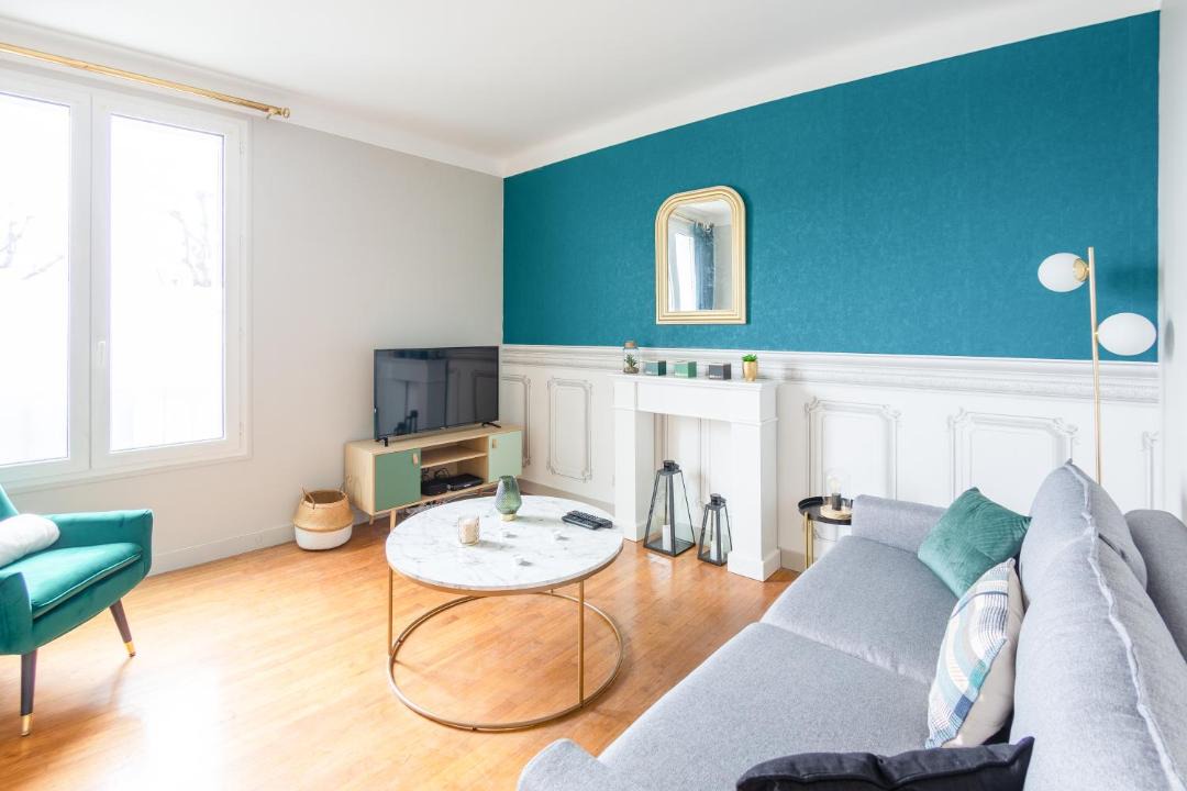 Photo of Livingroom in Downtown
