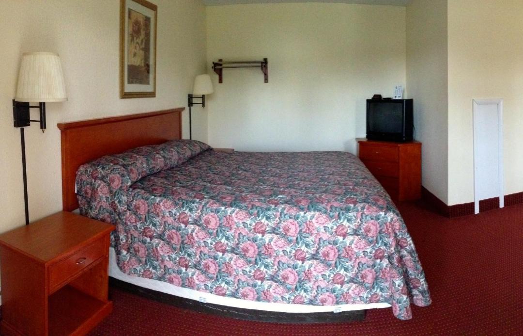 Photo of Bedroom in Yorktown
