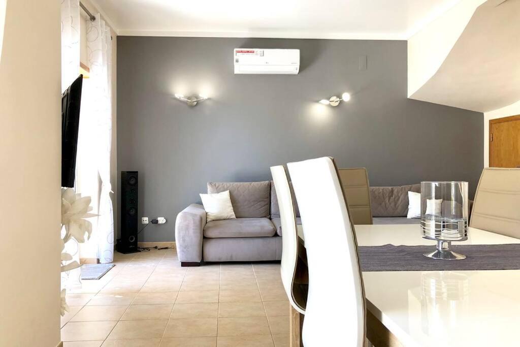 Photo of Livingroom in Areias de Sao Joao