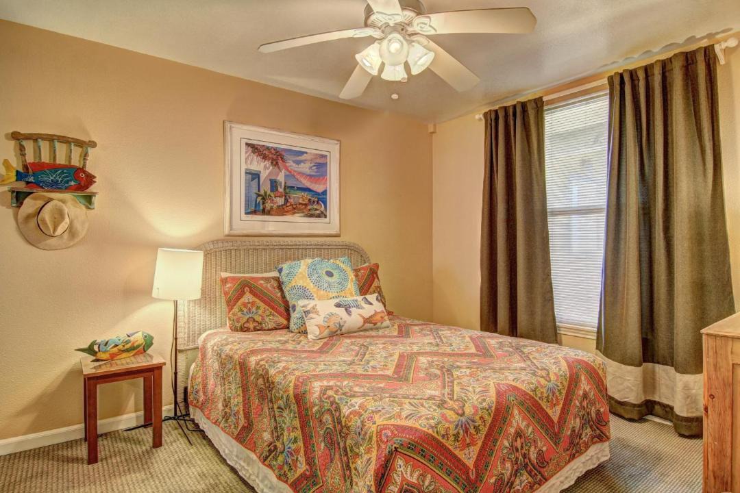 Photo of Bedroom in Port Aransas