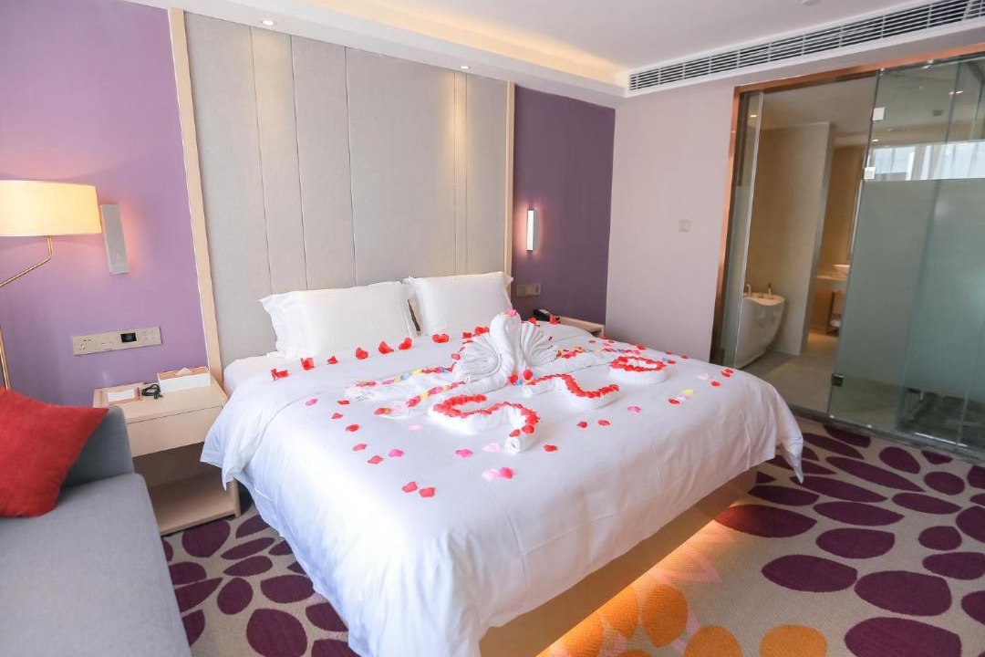 Photo of Bedroom in Maoming