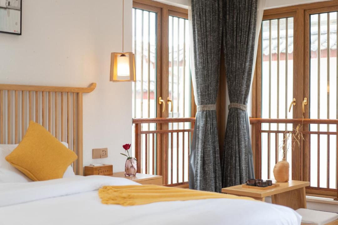 Photo of Bedroom in Dayan Old Town