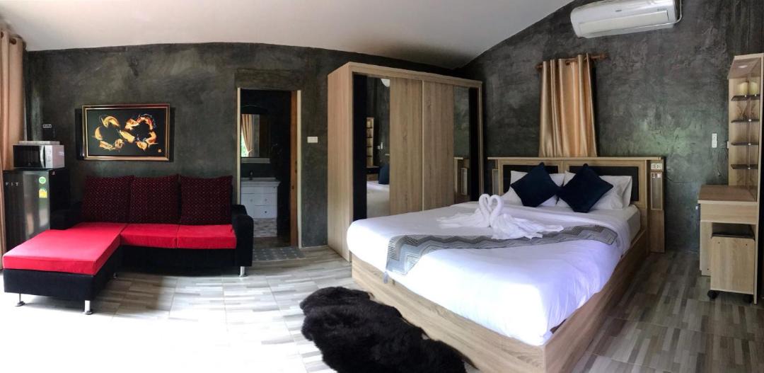 Photo of Bedroom in Pa Pae