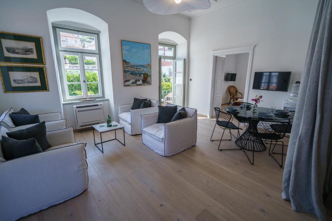 Photo of Livingroom in Hydra