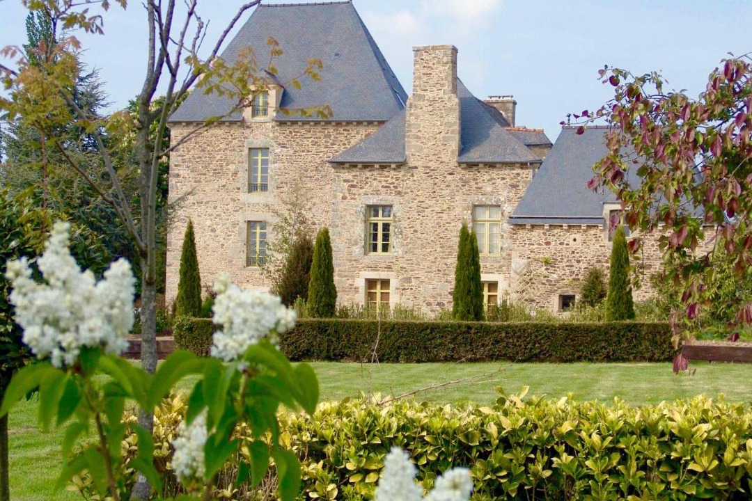 Photo of Buildings in Corseul