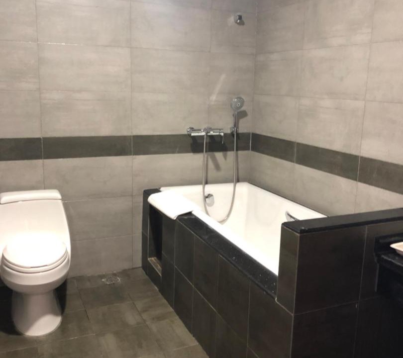 Photo of Bathroom in Shuangqiao District