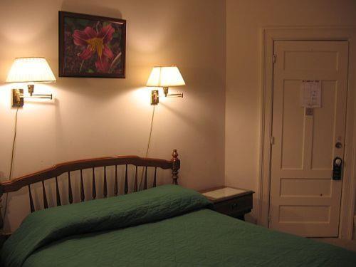 Photo of Bedroom in Troy