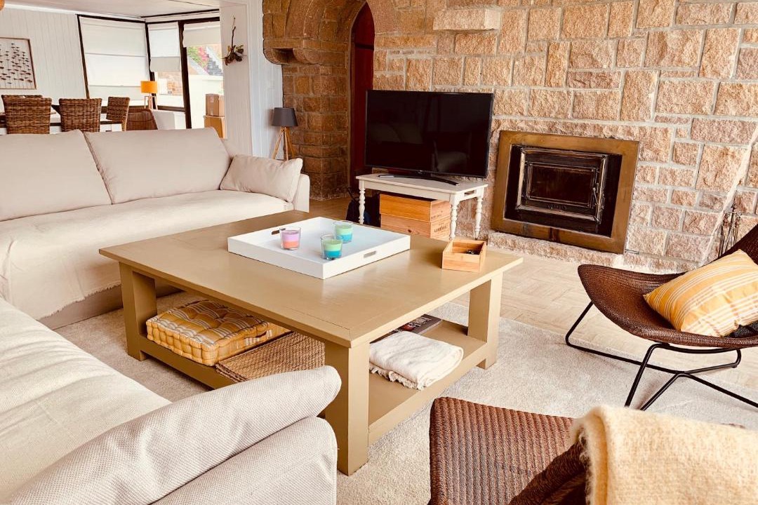 Photo of Livingroom in Saint-Michel-en-Greve