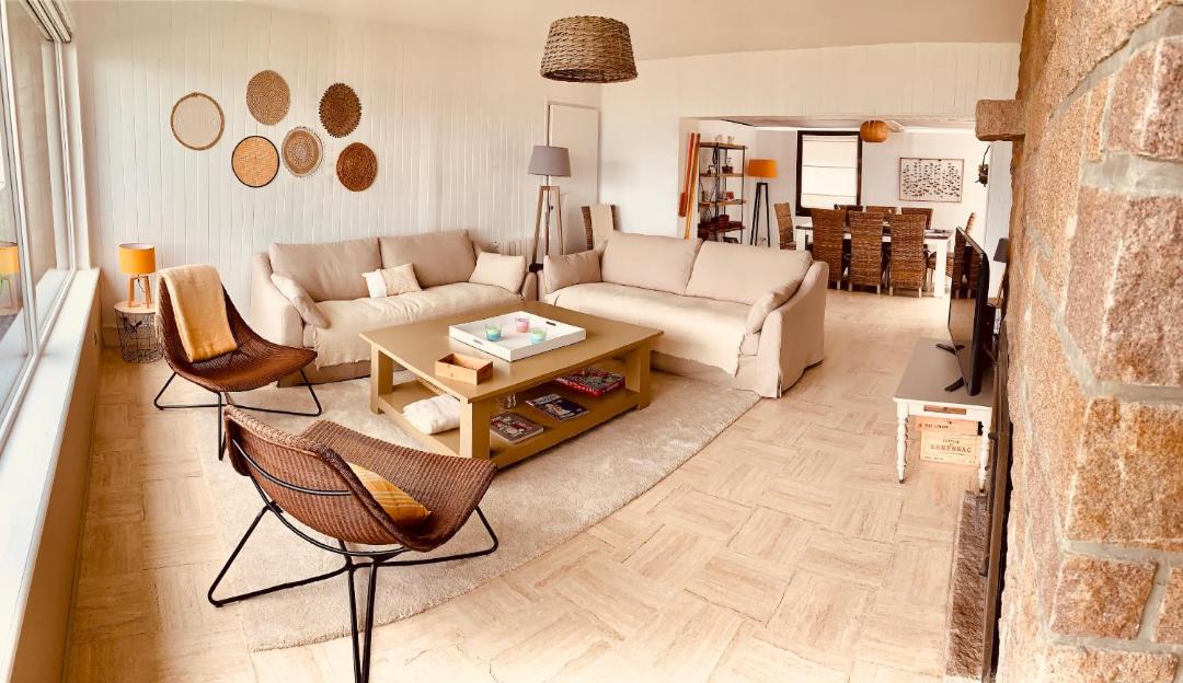 Photo of Livingroom in Saint-Michel-en-Greve