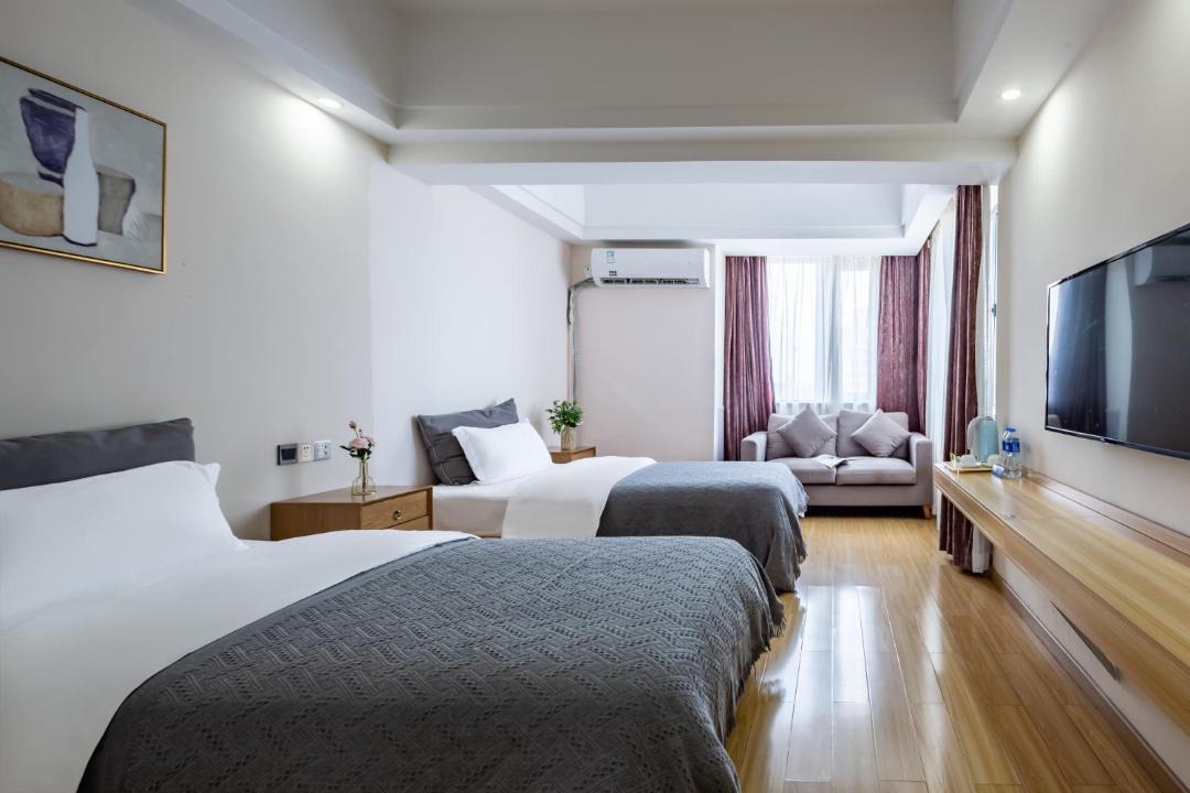 Photo of Bedroom in Tian Xin