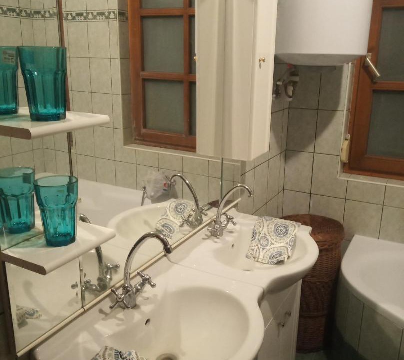 Photo of Bathroom in Lakitelek