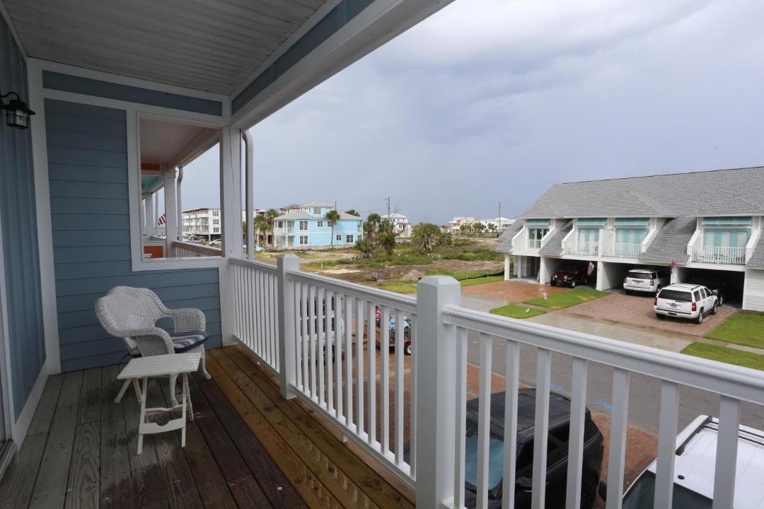 Photo of Patio Balcony in Mexico Beach