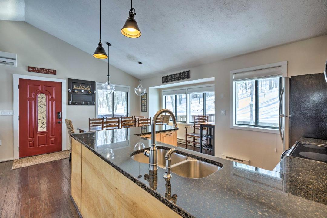 Photo of Kitchen in Chestnut Springs