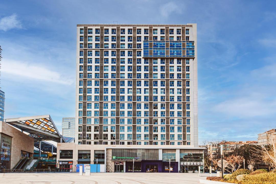 Photo of Buildings in Baoshan
