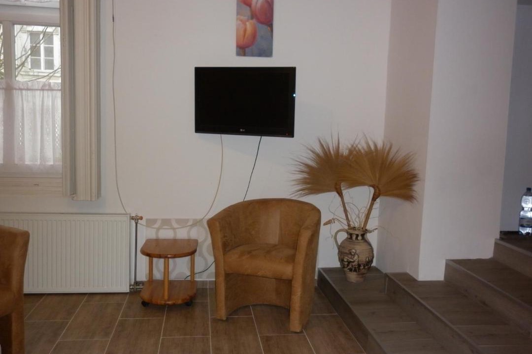 Photo of Livingroom in Mako