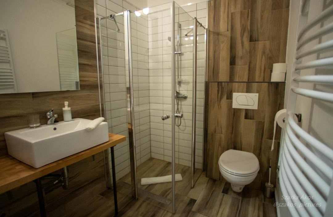 Photo of Bathroom in Csolnok