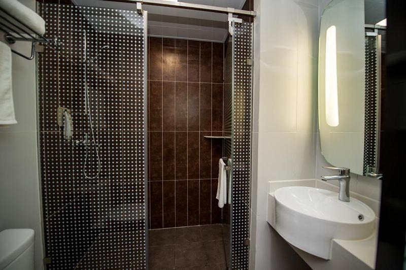 Photo of Bathroom in Chengdu City Centre