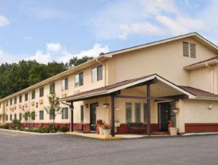 Photo of Buildings in Newburgh